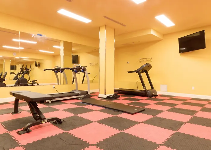 Mayfair Inn And Suites New York